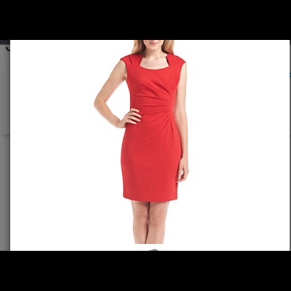 ❤️ Calvin Klein Capped Sleeves with Sculpted Neck